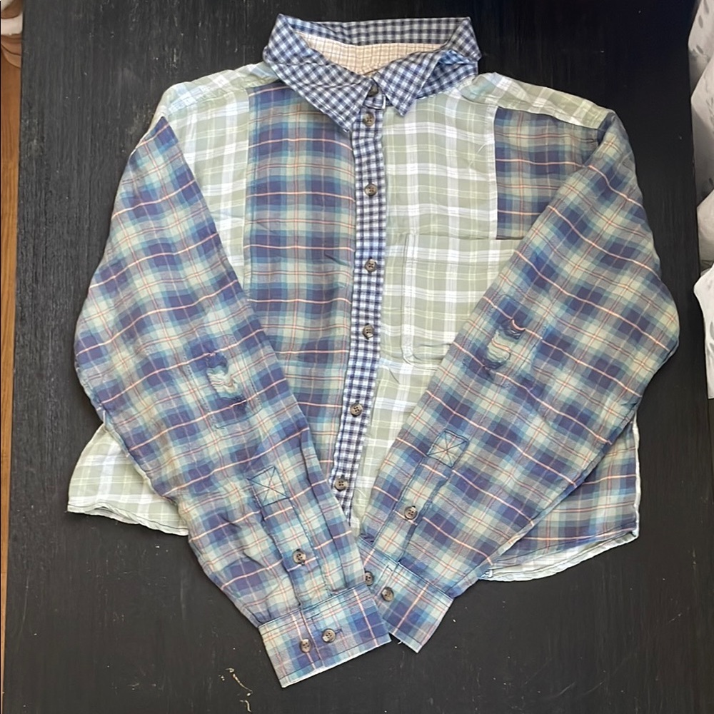 American Eagle Blue and Green Plaid Shirt